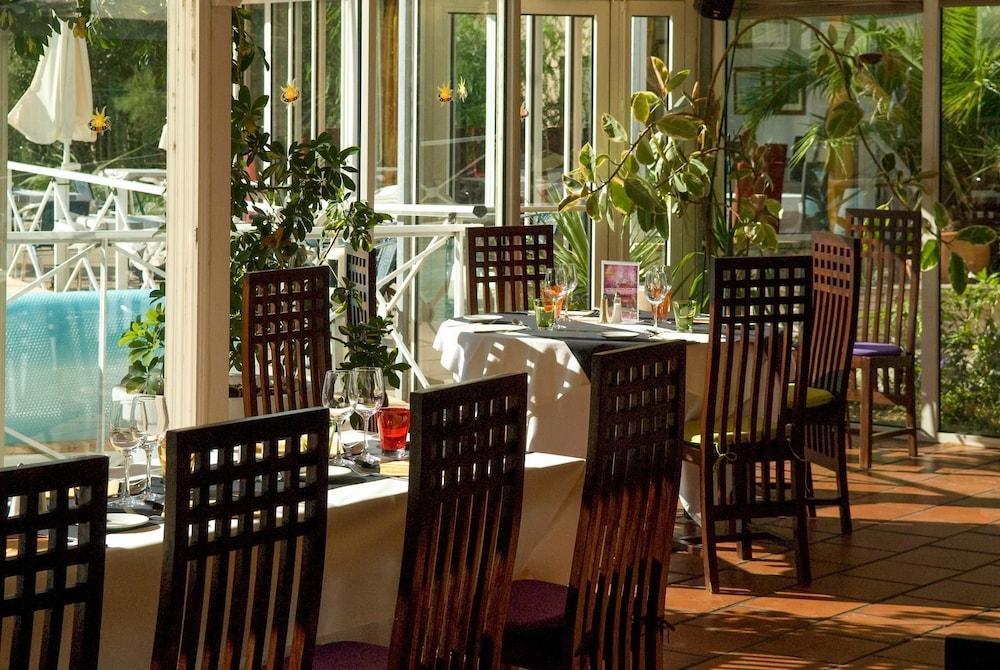 גרואיסאן Hotel Le Phoebus Garden & Spa מראה חיצוני תמונה