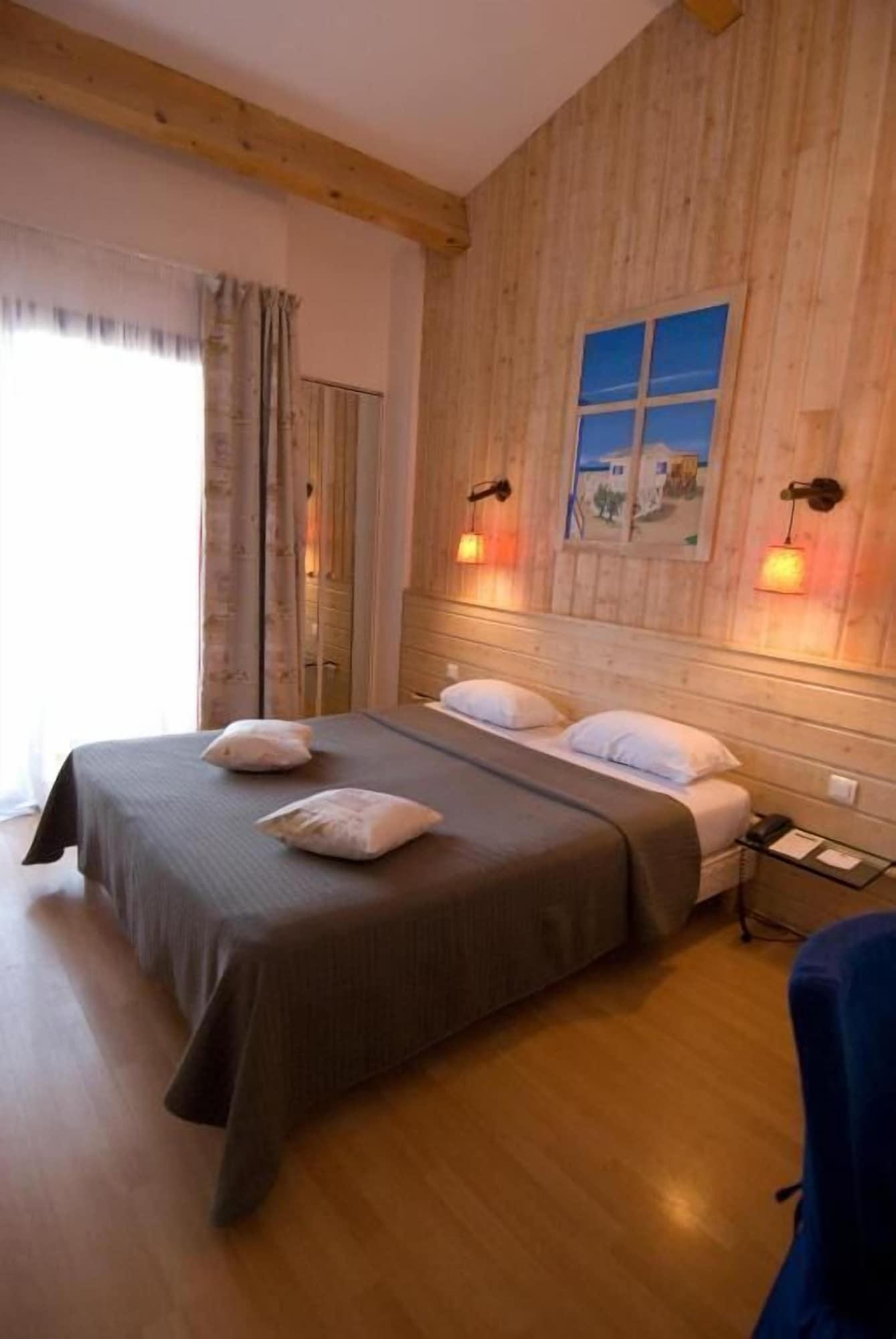 גרואיסאן Hotel Le Phoebus Garden & Spa מראה חיצוני תמונה