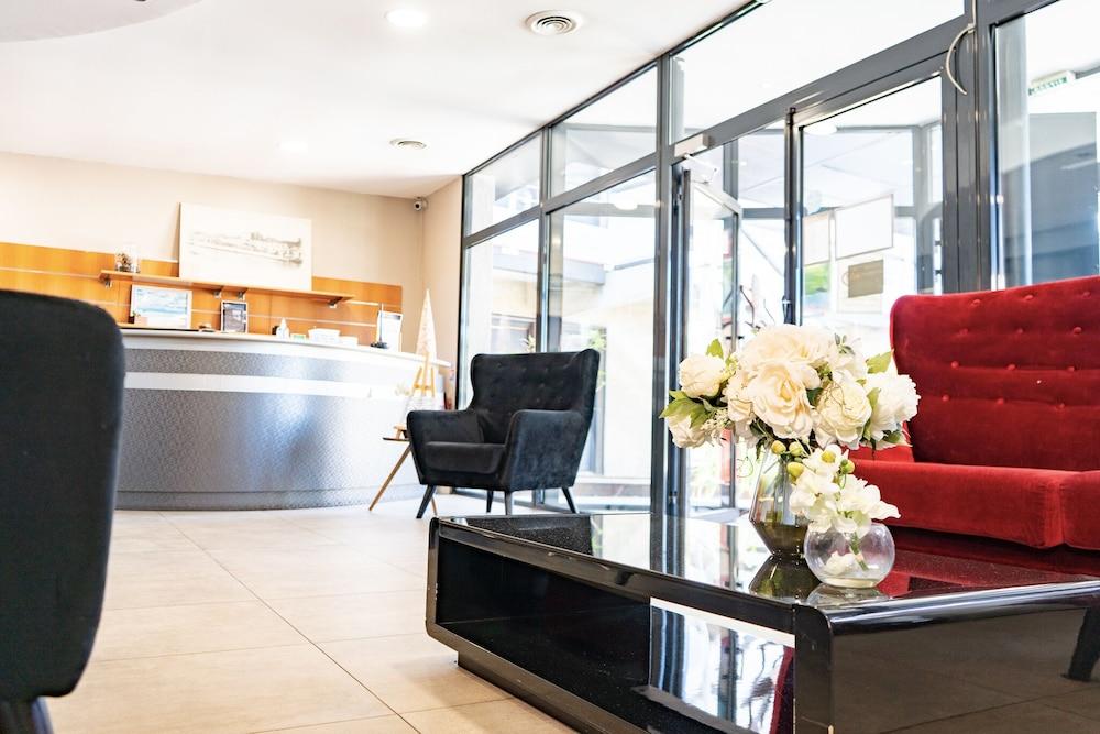 גרואיסאן Hotel Le Phoebus Garden & Spa מראה חיצוני תמונה