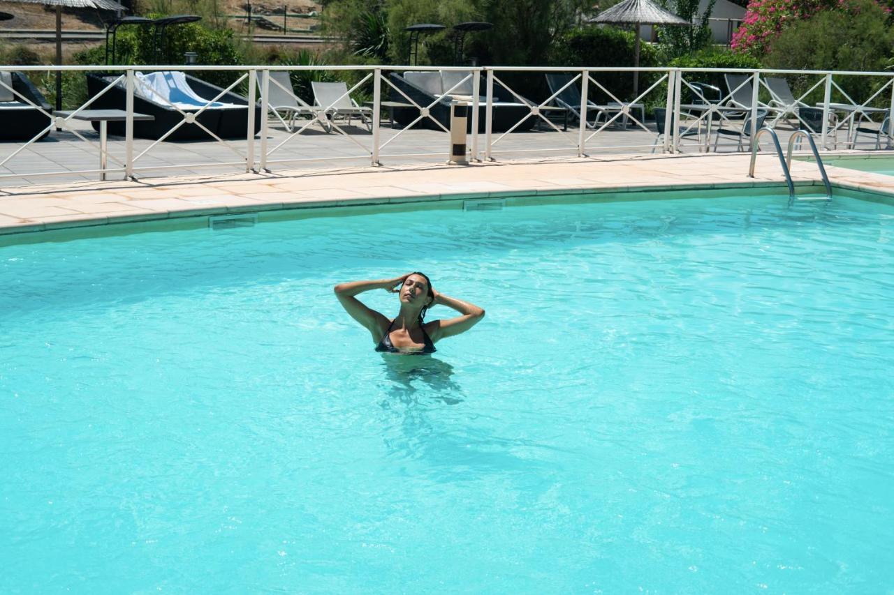 גרואיסאן Hotel Le Phoebus Garden & Spa מראה חיצוני תמונה